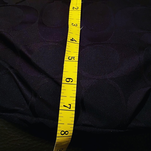 Authentic Coach Handbag - Picture 5 of 6